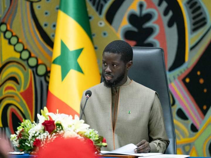 Mise en œuvre du nouveau référentiel des politiques économiques et sociales « Sénégal vision 2050 » : le Président Diomaye presse le gouvernement - investactu.com